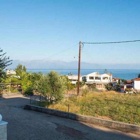 Όμορφο Παραθασυγκρότημα Ενοικιαζόμενων Καταλυμάτων Ως Ολόκληρος Χώρος - Chrani, Ελλάδαλάσσιο Διαμέρισμα Екстериор снимка
